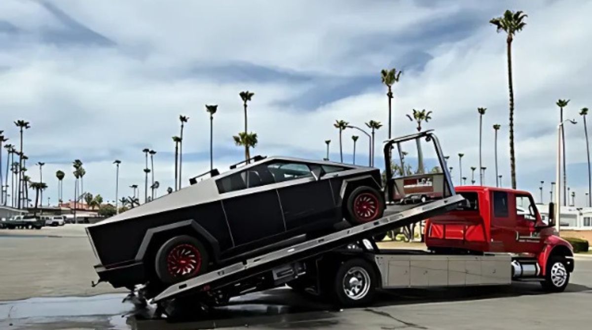 Tesla Cybertruck Submerged in California Harbor After Driver's Error and then Rescued successfully