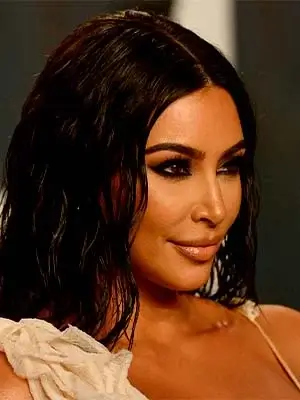Kim Kardashian West (@kimkardashian)