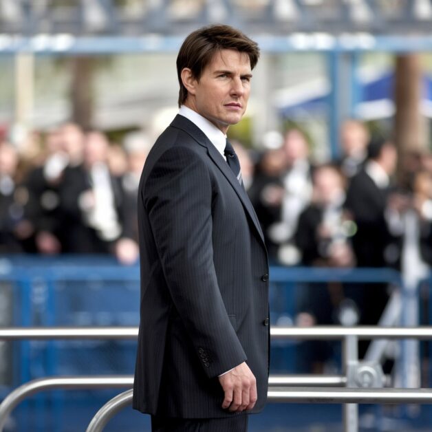 tom cruise height